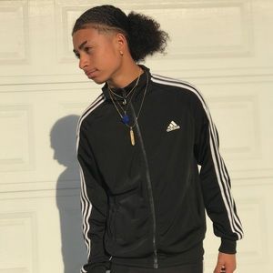 Meet your Posher, Naz